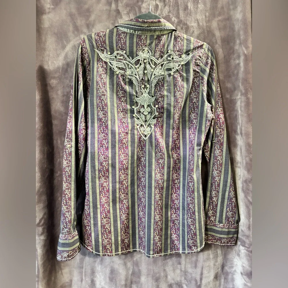 Destined To Roar Multicolor Embroidered Rhinestone Shirt - Picture 2 of 12